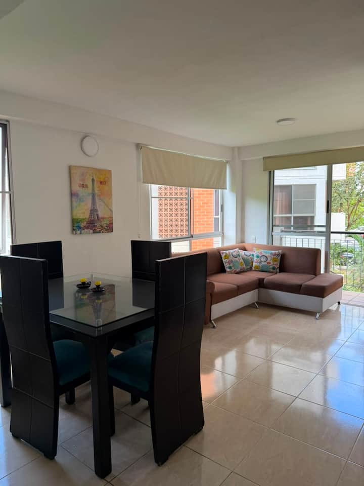 Moderno Apartamento Con Piscina | Sur De Cali - 산티아고데칼리