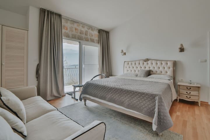 Quarto 1