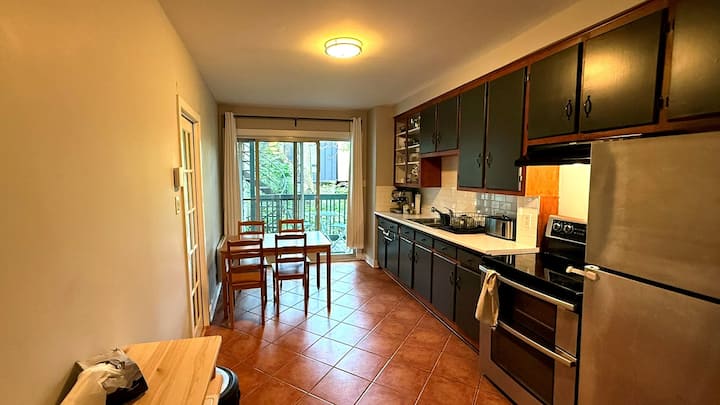 Appartement 2 Chambres Au Cœur Du Plateau - Laval