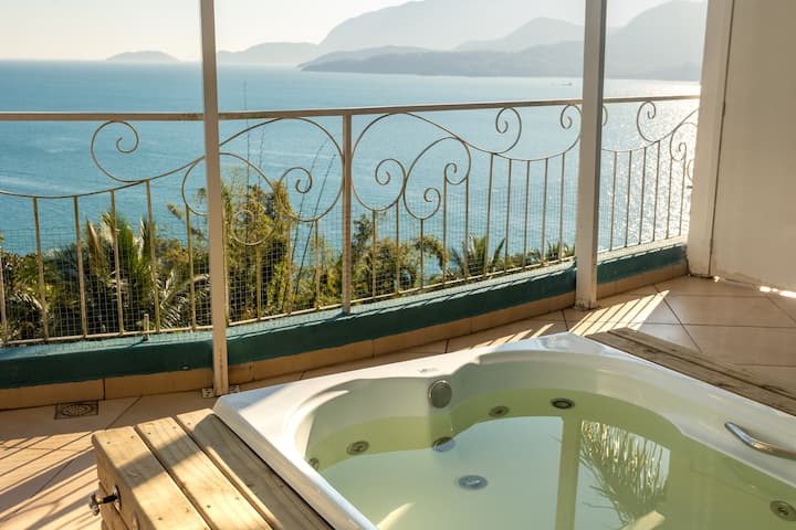 Loft Com Hidro Aquecida + Vista Mar + 600mts Praia - Ilhabela