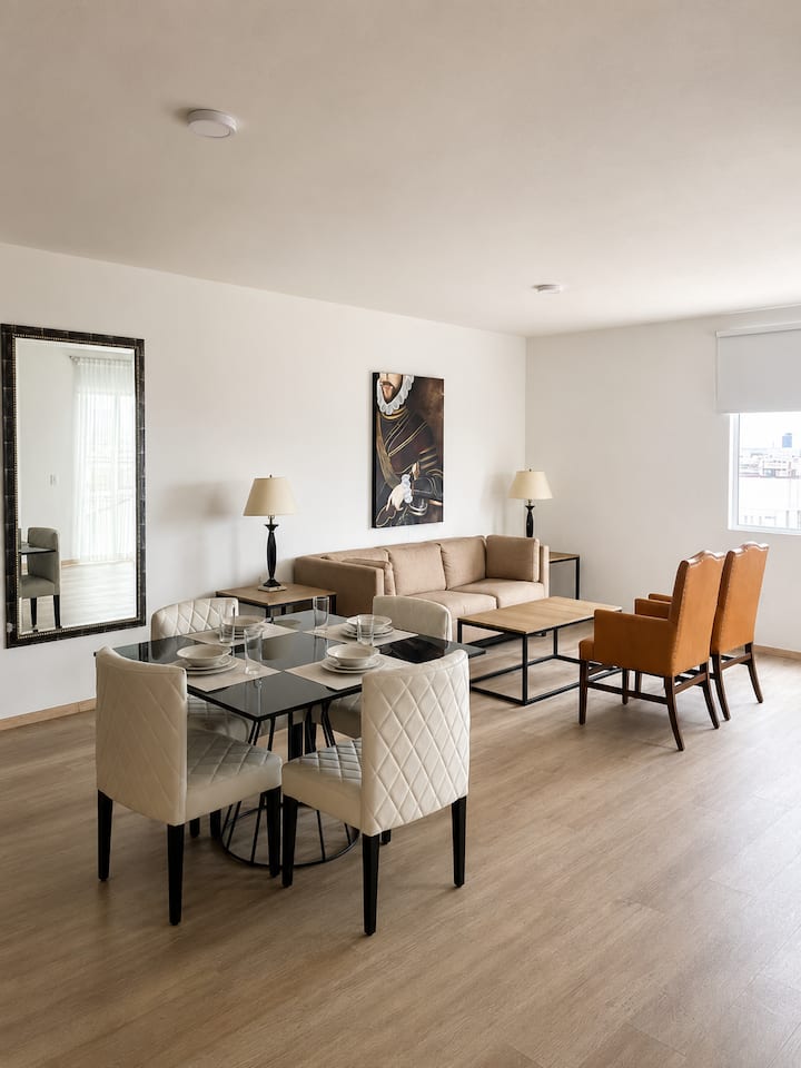 Departamento Privado De Lujo En Casa Colonial - Guadalajara