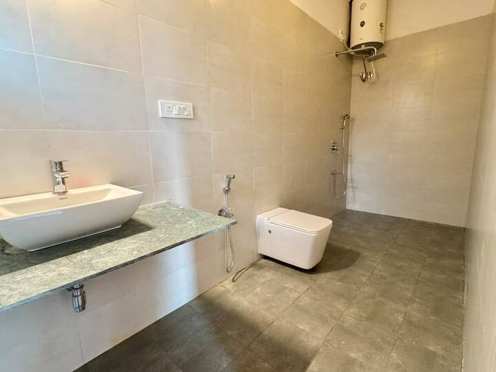 Each bathroom is clean, modern, and fitted with quality fixtures, fresh towels, hot water, and essential amenities to ensure a comfortable stay.