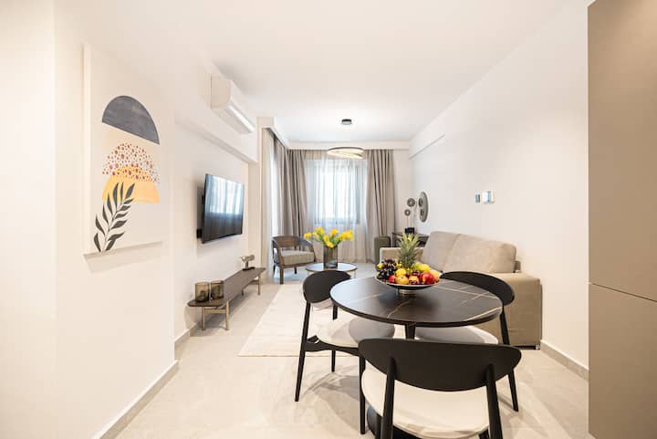 Avenue By Deserve - Superior One Bedroom Apartment - Pafos