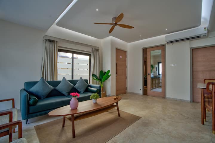 Living room image 4