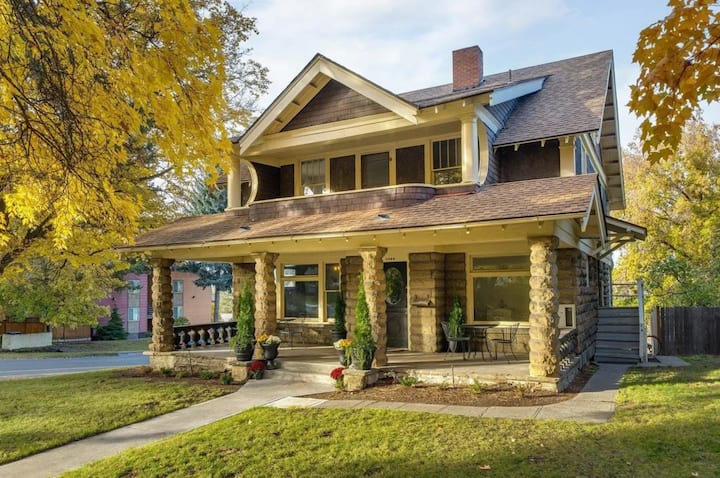 Historic Studio | Downtown & Hospital District - Spokane, WA