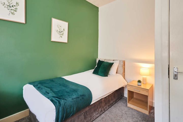 Hannan's Retreat, Liverpool - Anfitrión y alojamiento
