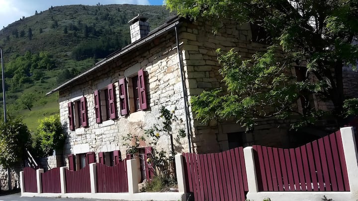 Gites La Bélugue Et Le Vignou - Sainte-Énimie