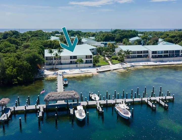 Available Jan 2027 - Bay View Condo In Islamorada - 伊斯拉摩拉