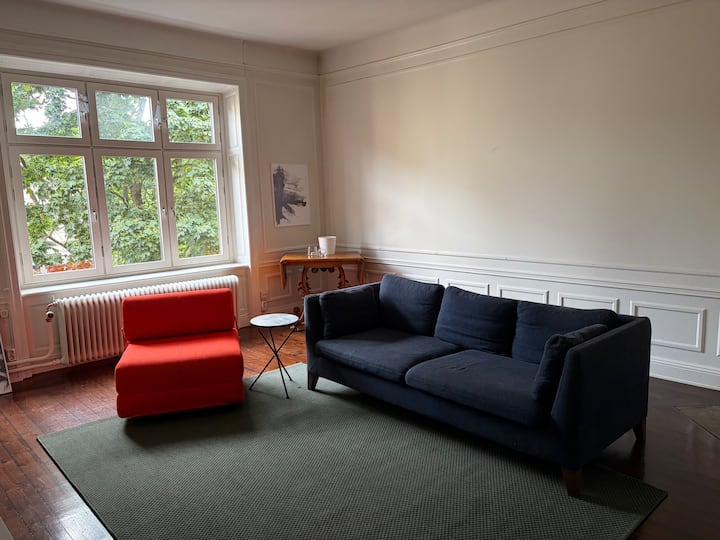 Stor, Vacker Lägenhet Mitt På Södermalm - Stockholm