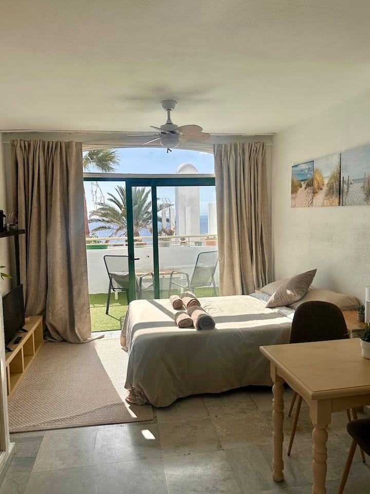 Two Palms Studio - [5 Minutes To Torviscas Beach] - Costa Adeje