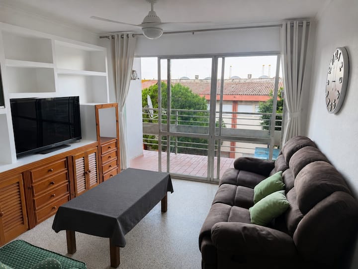 Apartamento Amplio Cerca De La Playa Rinconcillo - Algeciras