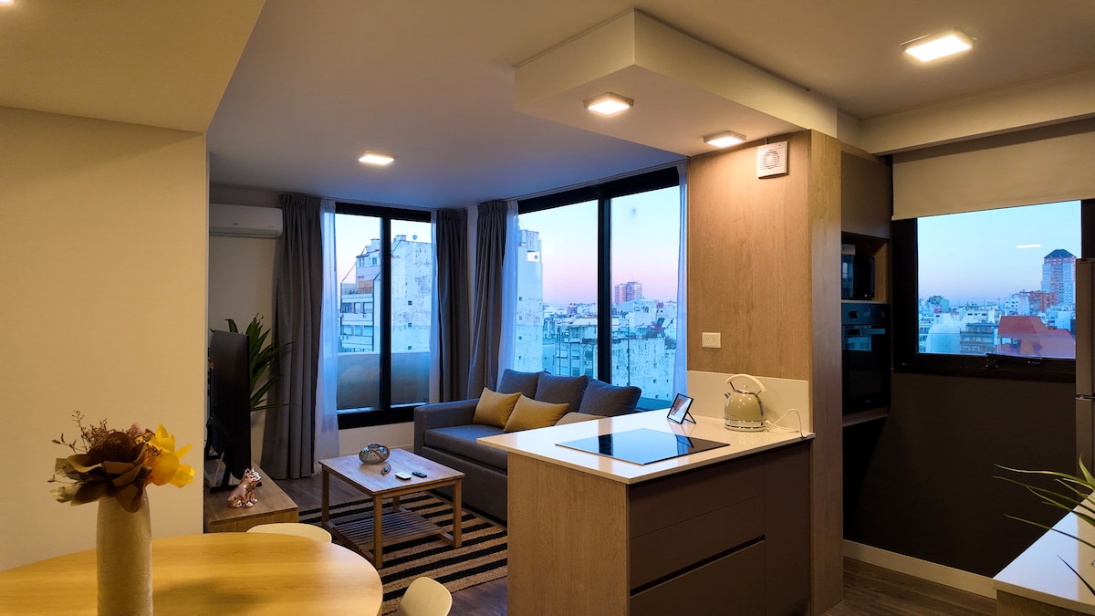 Penthouse 11° piso con balcón