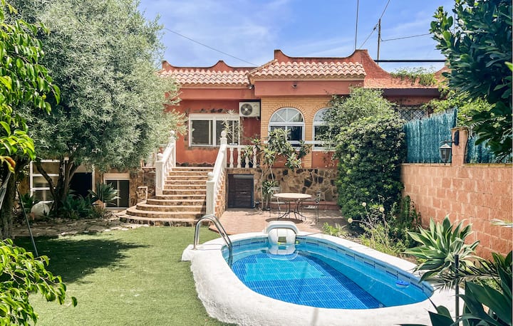 Cozy Home In El Campello - El Campello