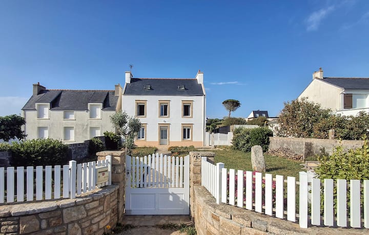 3 Bedroom Amazing Home In Plouhinec - Audierne