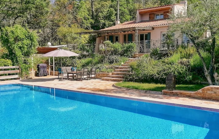 Lovely Home In Lorgues - Le Thoronet