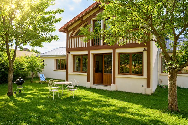 Maison Familiale - Longère  8 Pers  Paris 30min - Brie-Comte-Robert