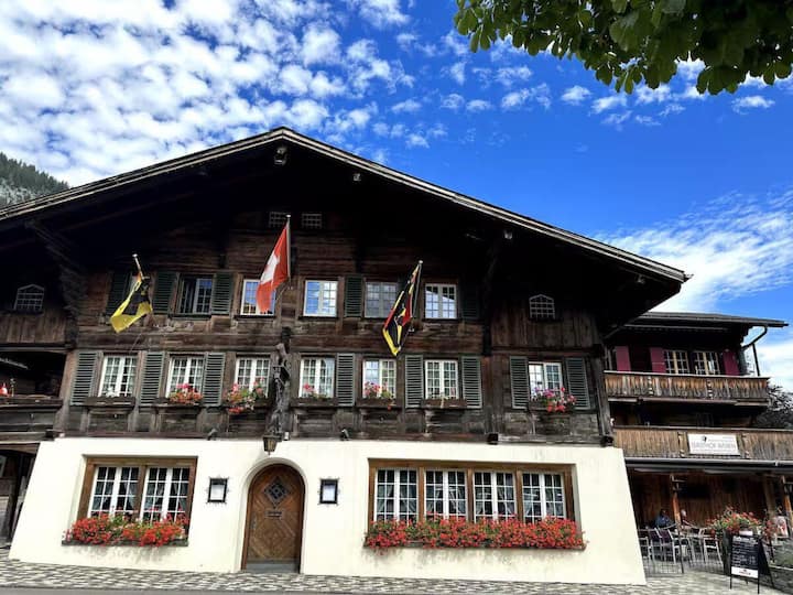 Baren Penthouse Appartement/fewo, Dusche, Wc 8-bet - Saanen