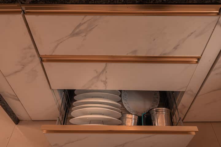Full kitchen image 4