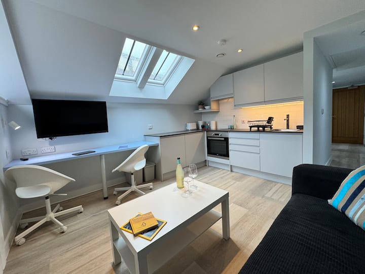Stylish Boutique Exeter Abode With Paid Parking - Exeter