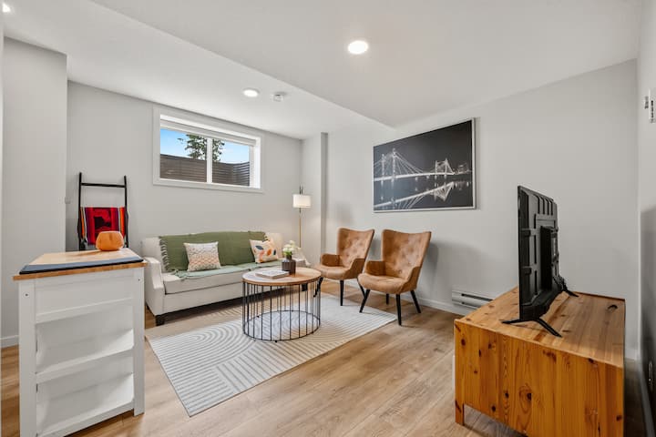New Private Suite  Freepark  Ac  Airport 7 Mins - Calgary