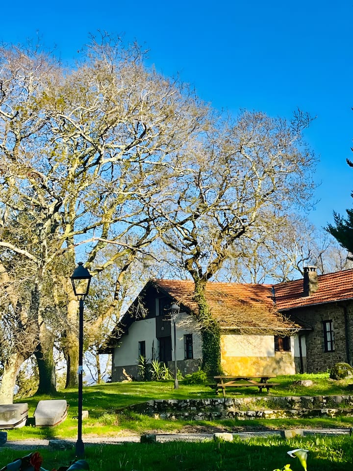 Sallobante Aterpetxea - Casa - Pedernales
