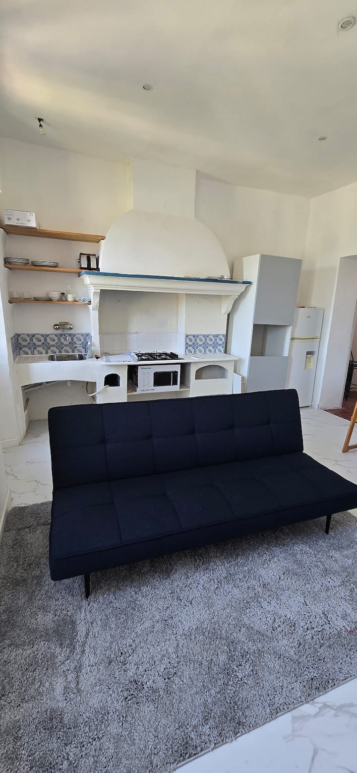 Appartement En Entrée De Ville - Roussillon
