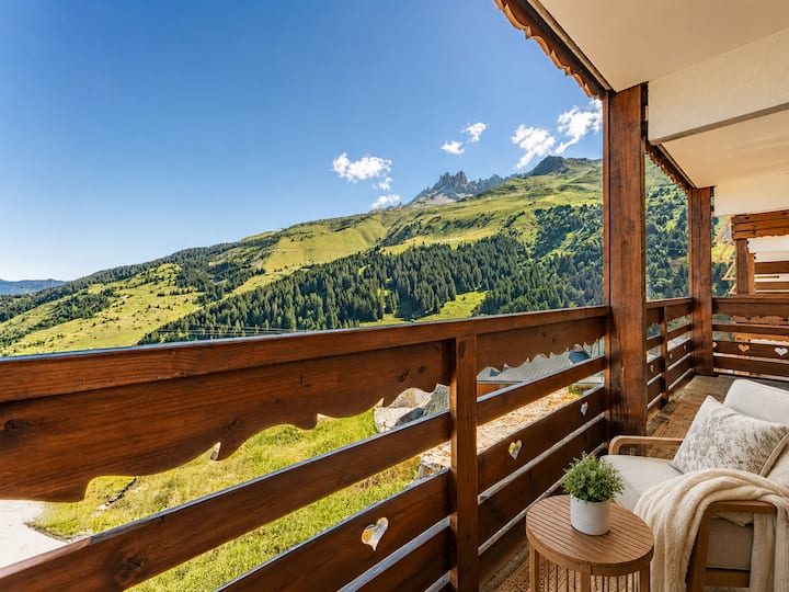 Ski-in Mountain Apt With Balcony In Meribel - Les Menuires