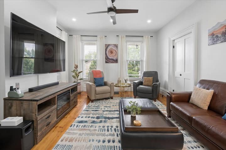 Stylish 1br Near Main St|fenced Yard, Parking&bbq - Hudson, NY