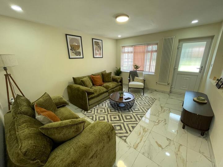 Long Stay 4br, Bedworth - Nuneaton