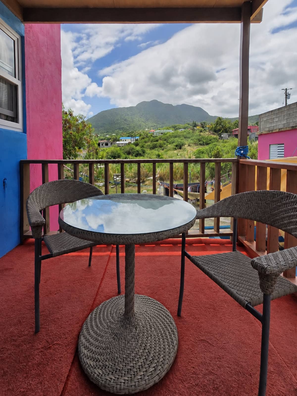 Colorful guesthouse in Monkey Hill