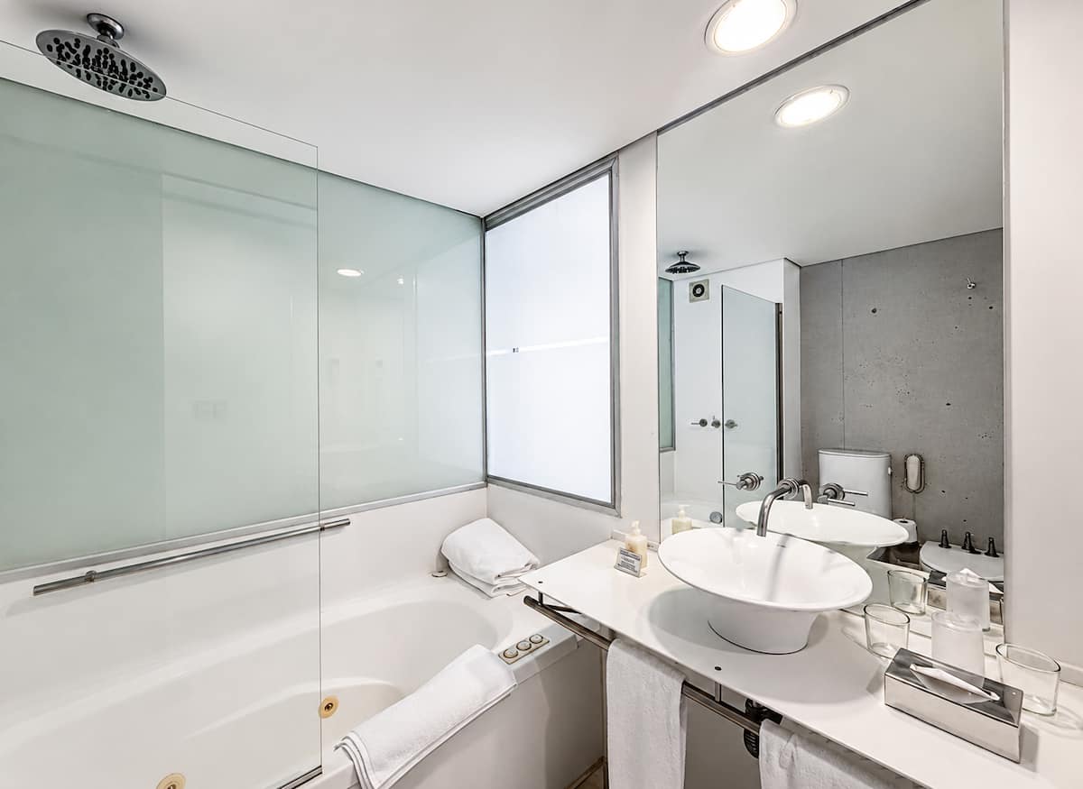 Suite King con Jacuzzi y vista a Plaza, fotografía 5 de 18