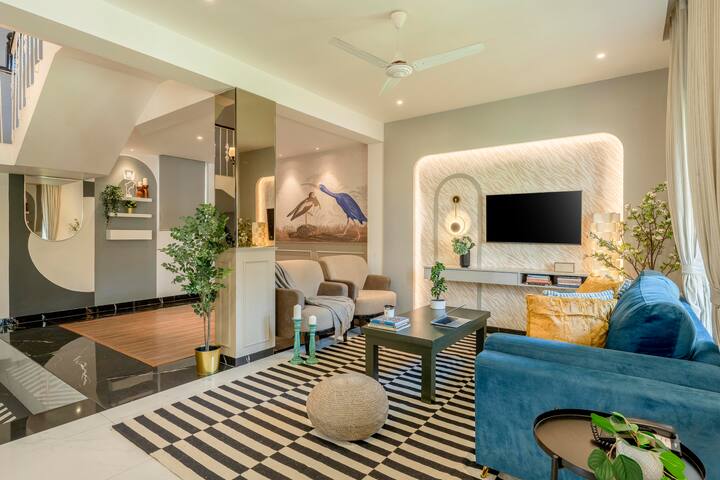 Living room image 4
