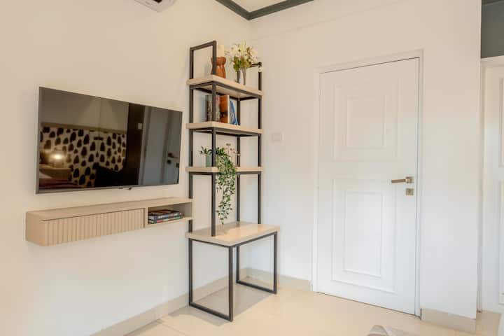Living room image 11