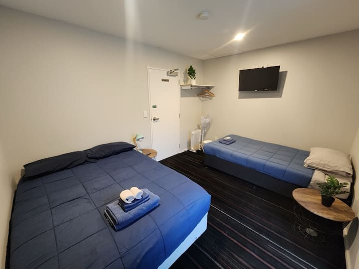 Fully Accessible Private Room/own Entrance (4) - Lyttelton