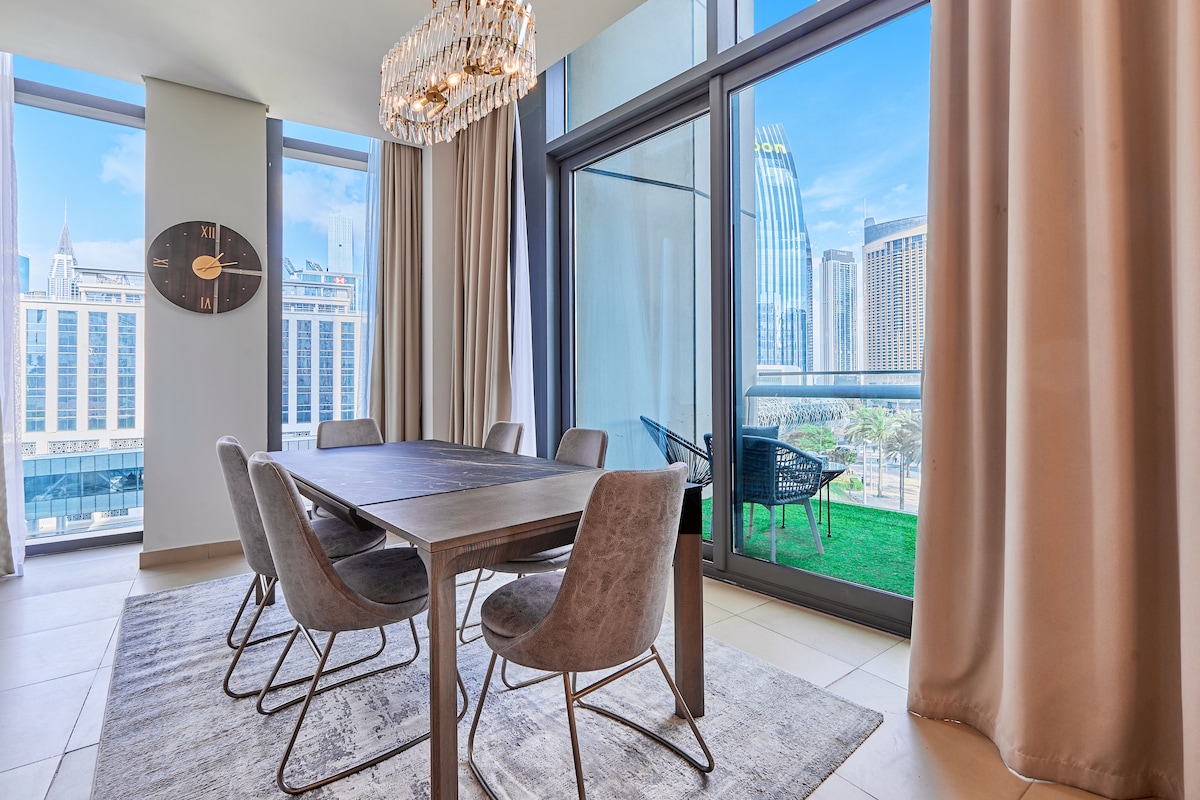 3 Bedroom Furnished Apartment | Burj Vista 4