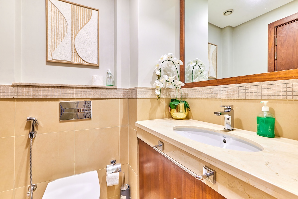 3 Bedroom Furnished Apartment | Burj Vista 32