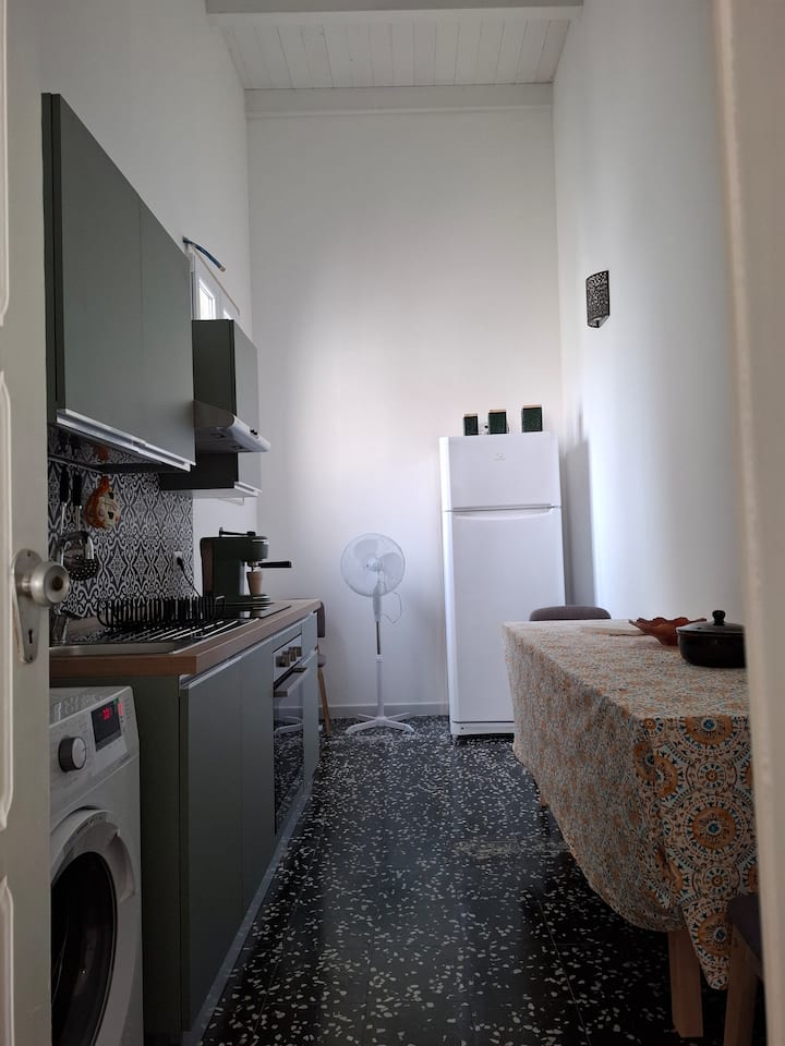 Casa Vacanza A Erchie Con Ampio Terrazzo - Erchie