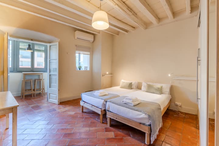 Flateli. Ballesteries 21 - Girona