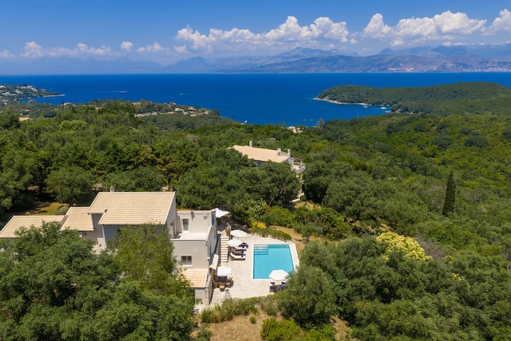 Villa With Private Pool Near San Stefanos, Ne - Kalami
