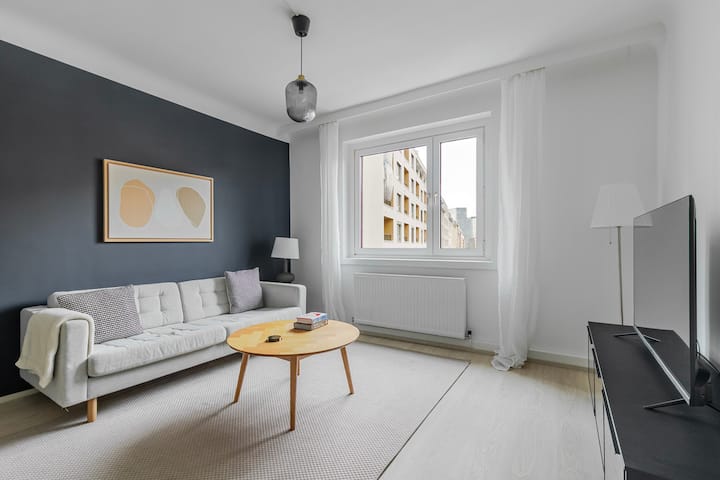 Blueground | Favoriten, City View, Nr Belvedere - Perchtoldsdorf