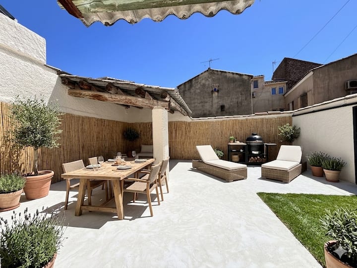 Maison De Village Avec Grande Cour - Aimargues