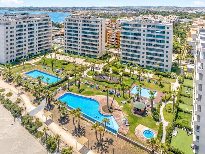 Luxury Vacation Apartment By The Sea - Torrevieja