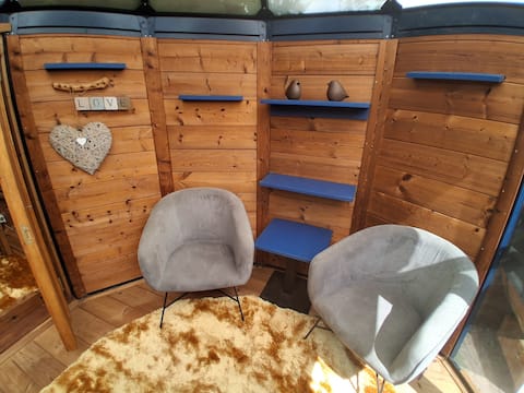 Top Airbnb: Natural cottage with sauna and hot tub near the forest. in Putten