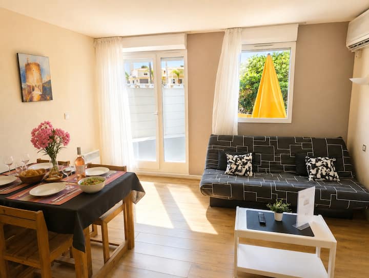 Studio Rez-de-chaussée Centre-ville - Aigues-Mortes