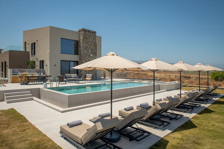 Thenad Villas - Villa Theo Heated Pool, By Estia - Grèce