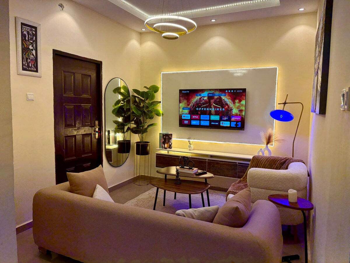 Haven 21 | Luxury 1BR Apartment in Ajah