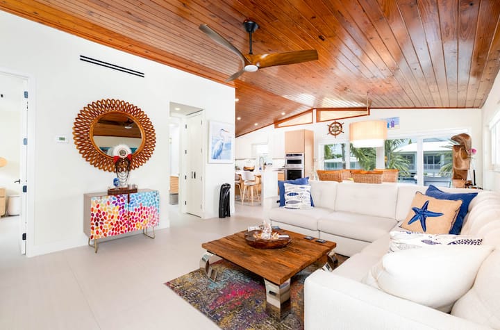 Luxury Canal Home | Bay & Ocean Access, Pool - 伊斯拉摩拉