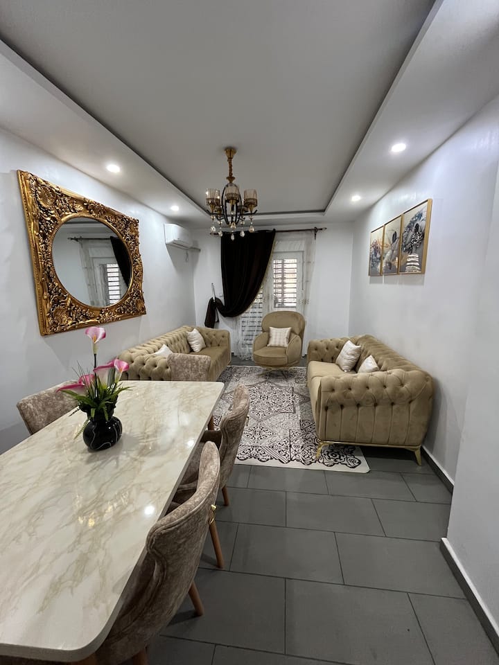 Appartement Accueillant Et Bien Aménagé - Mostaganem