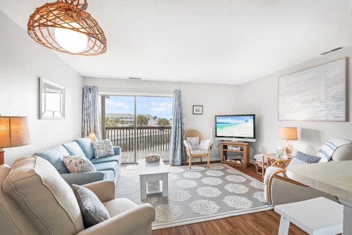 Queens Court 3102, Oceanview Condo - Emerald Isle, NC