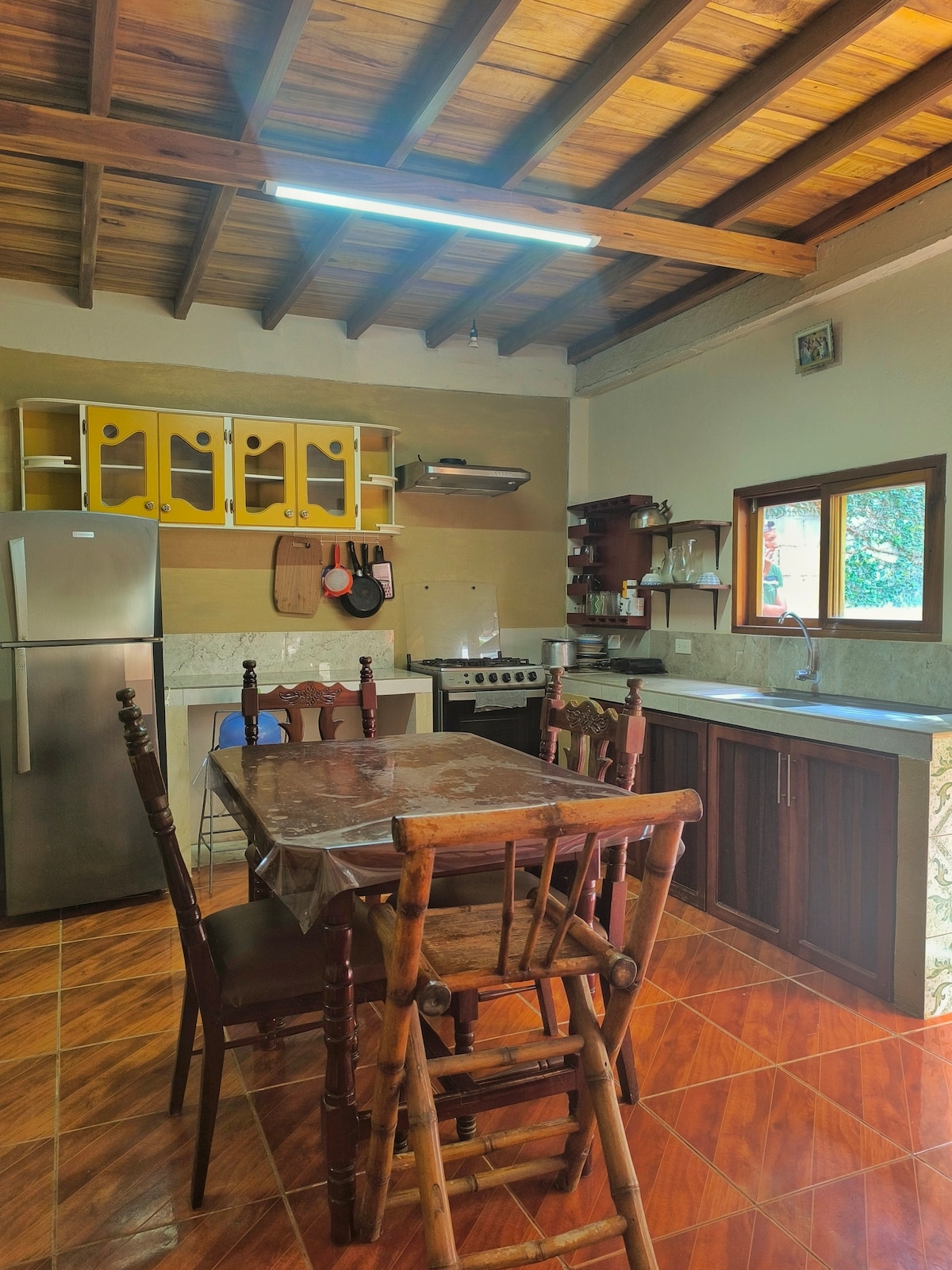 Casa con patio en Olón - Casas en renta en Olon, Santa Elena, Ecuador ...